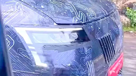 Nissan Tekton three-row SUV