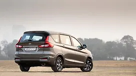 Right Rear Three Quarter