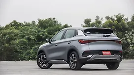Left Rear Three Quarter
