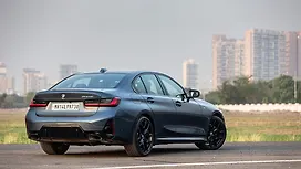 Right Rear Three Quarter
