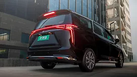 Right Rear Three Quarter