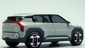Right Rear Three Quarter