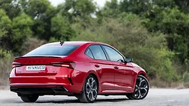 Right Rear Three Quarter