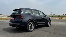 Right Rear Three Quarter