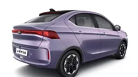 Right Rear Three Quarter