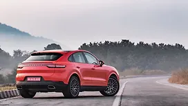 Right Rear Three Quarter